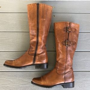 Brown leather Clarks boots